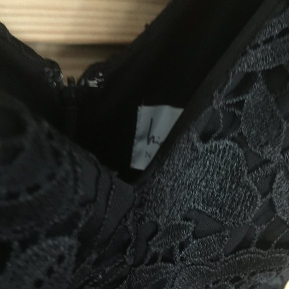 NICOLE MILLER LACE SHEER HEM GOWN Size 2 - Picture 15 of 16